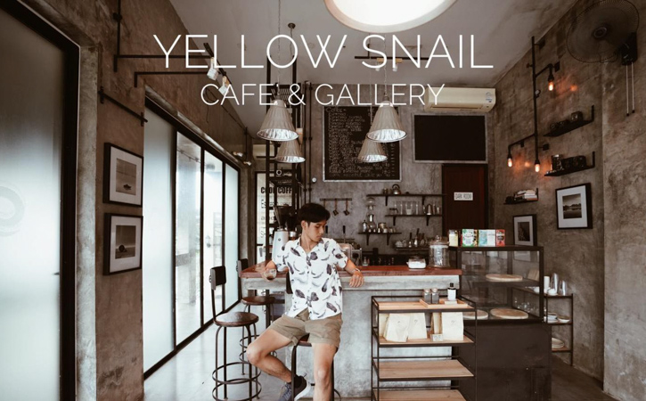 Yellow Snail Cafe & Gallery